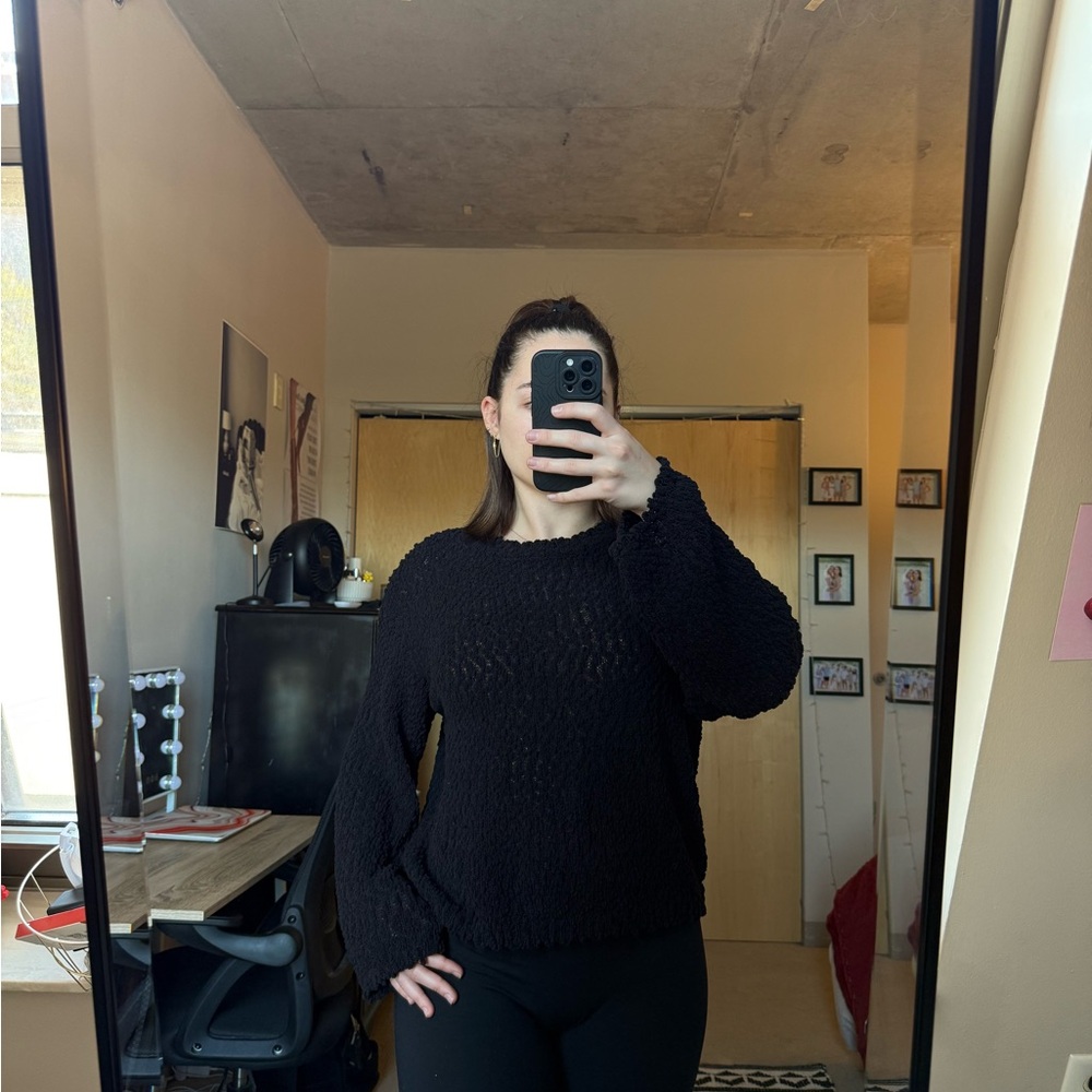Women's Black Knitted Sweater